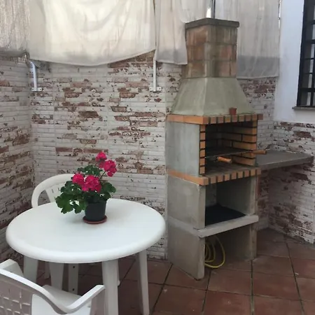 Apto Con Patio Y Barbacoa Bbq Picadores * Cordoba